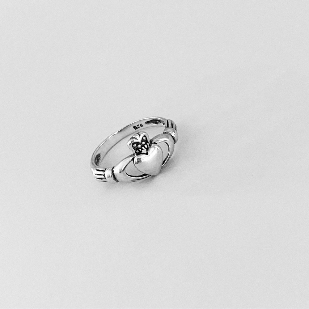 Sterling Silver Medium Irish Claddagh Ring, Heart Rings, Friendship, Loyalty